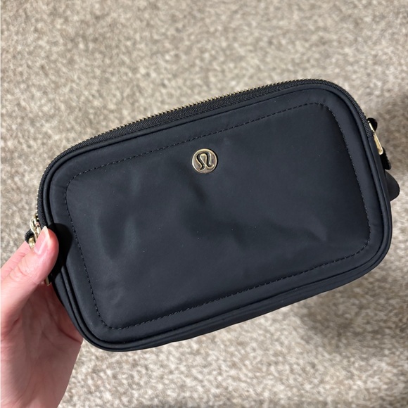 Lululemon Crossbody Bag - Picture 2 of 4